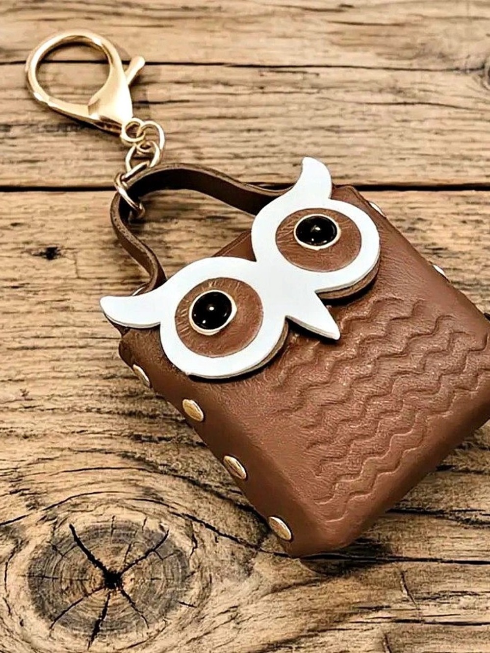 Owl Key Holder in Brown & White